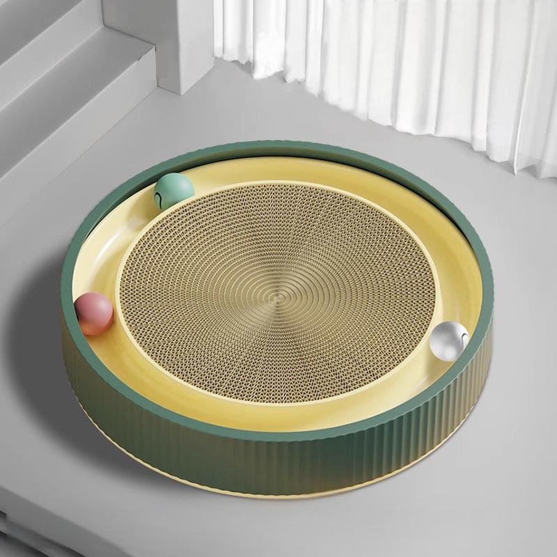 Cat Scratcher with Interactive Balls