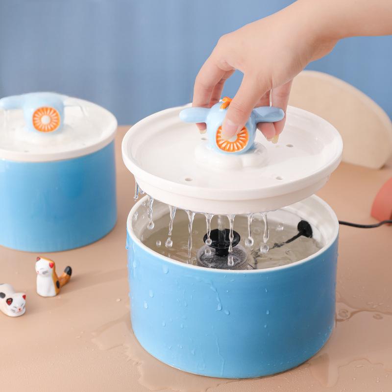 Purifying Airplane Ceramic Cat Water Fountain