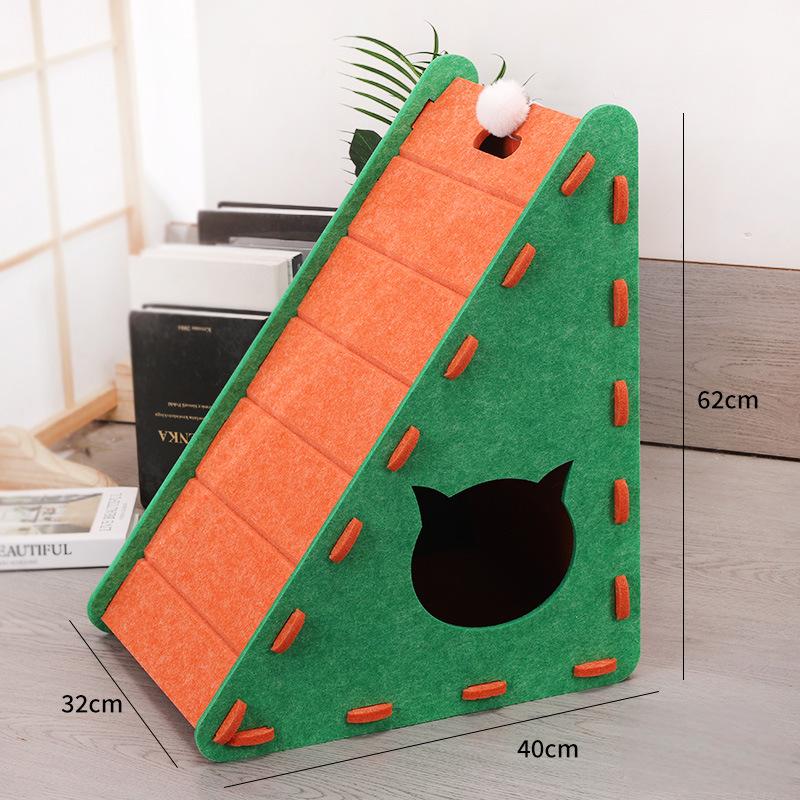 Triangle Cat Scratcher