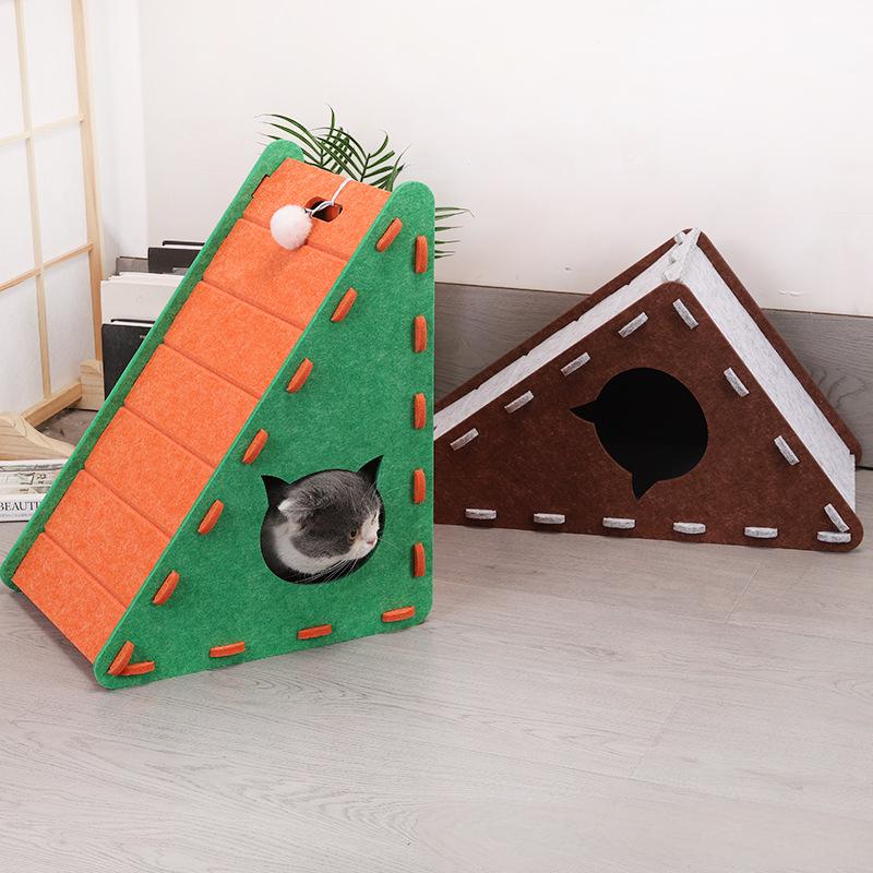 Triangle Cat Scratcher