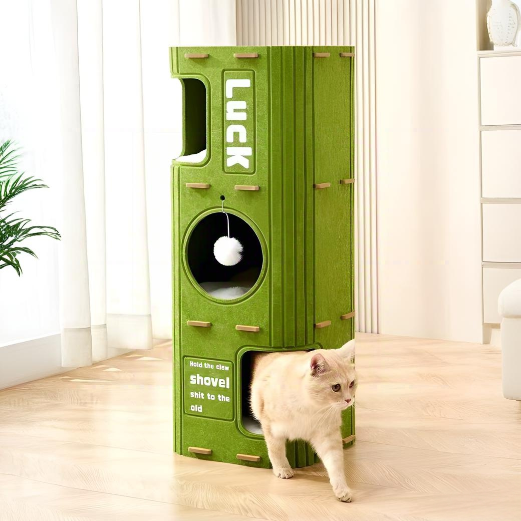 Tree Hollow Cat Tower