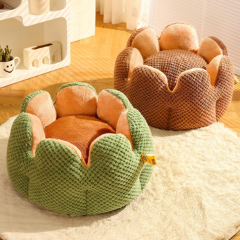 Petal Blossom Cat Bed