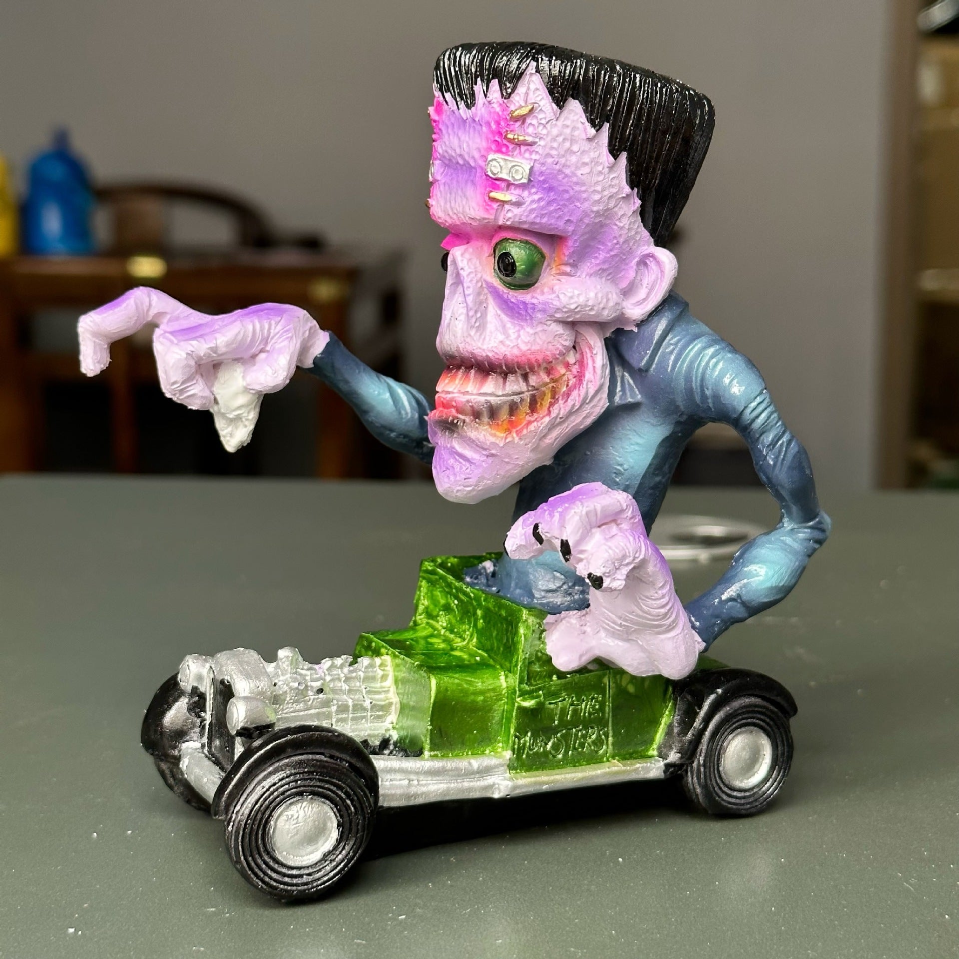 Monster Alien Resin Decor